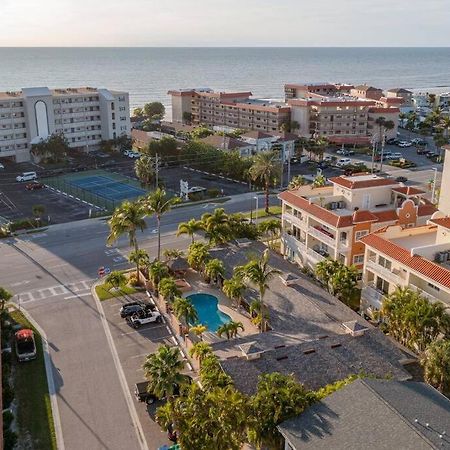 Walk To The Beach And Restaurants! - Coconut Villa'S Suite 2 St. Pete Beach Kültér fotó